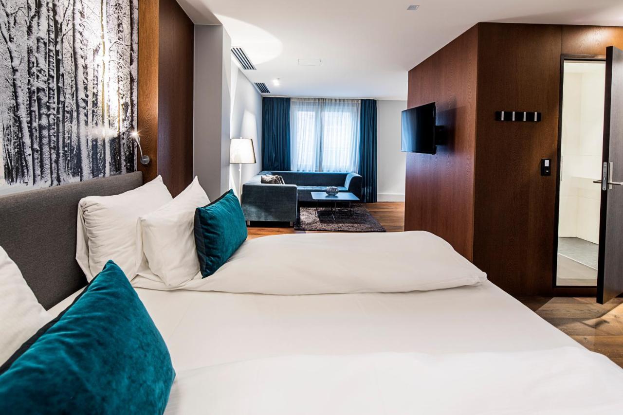 First Grims Grenka Hotel